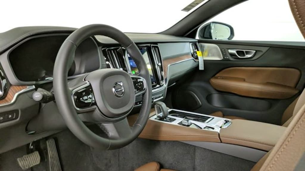 Certified 2024 Volvo S60 plug-in hybrid T8 Ultimate Dark Sedan