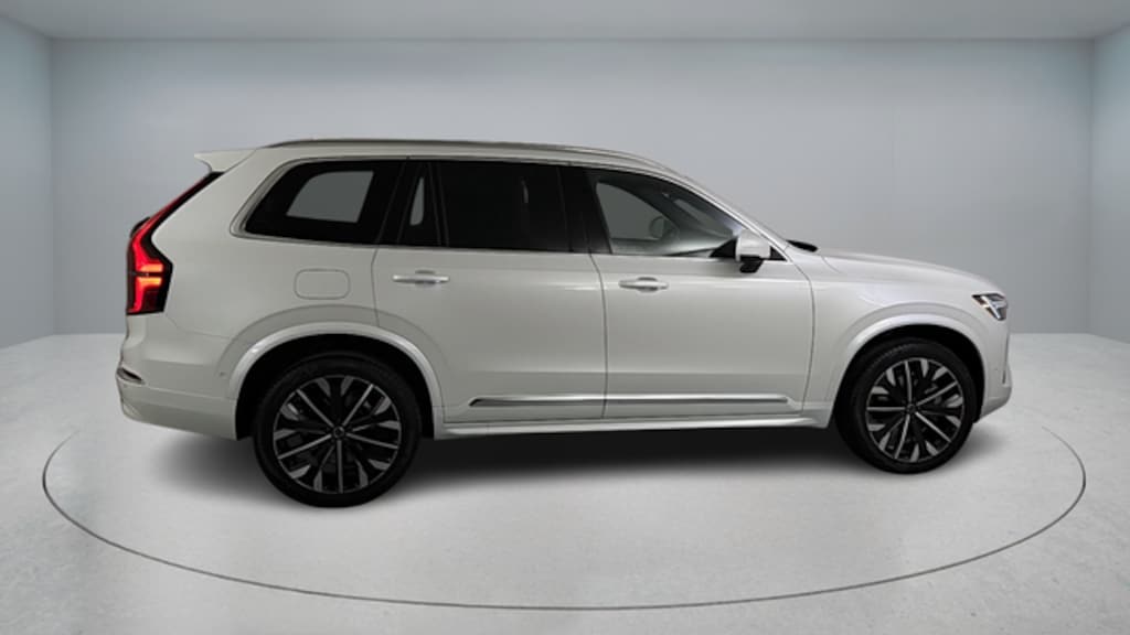 New 2026 Volvo XC90 B6 Ultra 7-Seater SUV