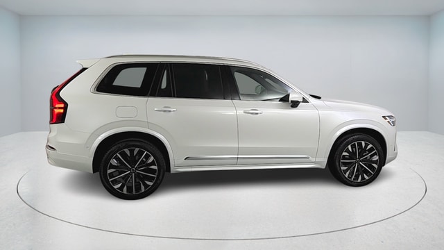 2026 Volvo XC90 B6 Ultra 7-Seater photo 3