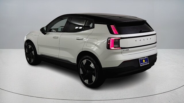 2026 Volvo EX30 Twin Motor Plus photo 4