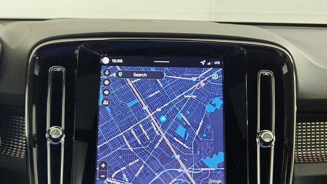 2026 Volvo XC40 Ultra Black Edition - Photo 18