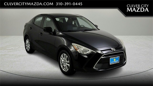 2016 Scion iA Base's photo