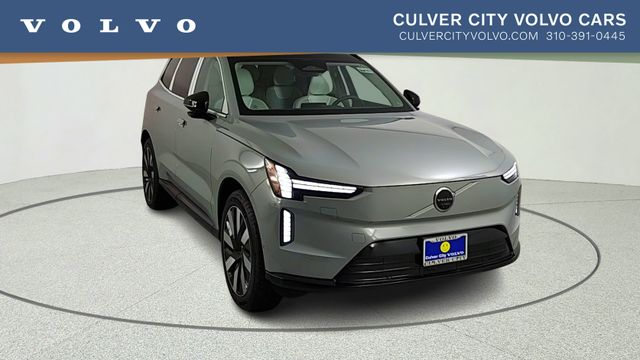 2026 Volvo EX90 Twin Motor Plus 7-Seater's photo