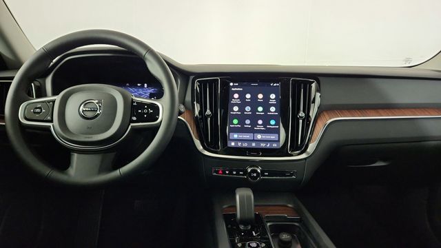 2026 Volvo V60 Cross Country Plus - Photo 26