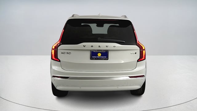 2026 Volvo XC90 B6 Ultra 7-Seater photo 5