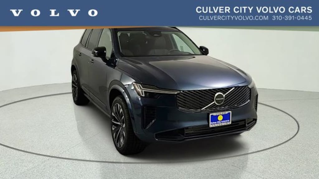 New 2026 Volvo XC90 plug-in hybrid T8 Ultra Dark Theme 7-Seater SUV