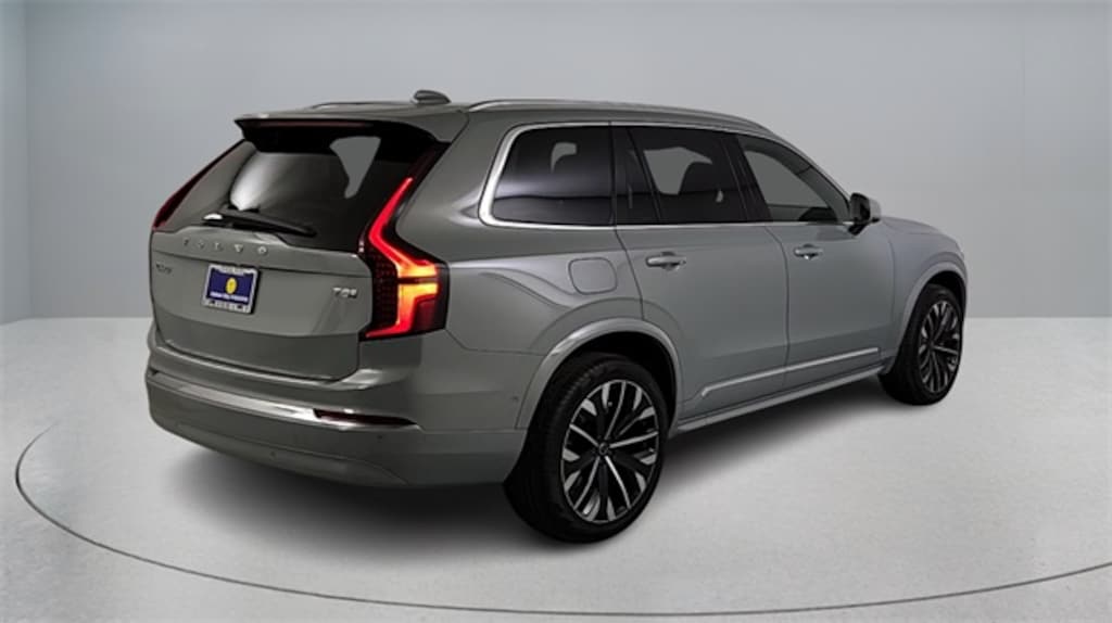 New 2026 Volvo XC90 plug-in hybrid T8 Plus 7-Seater SUV