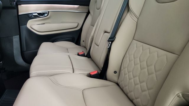 2026 Volvo XC90 Plus - Photo 30