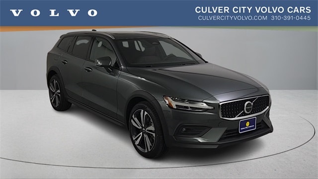 2026 Volvo V60 Cross Country