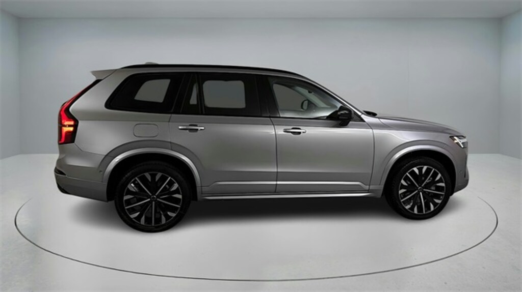 New 2026 Volvo XC90 B6 Ultra Dark Theme 7-Seater SUV