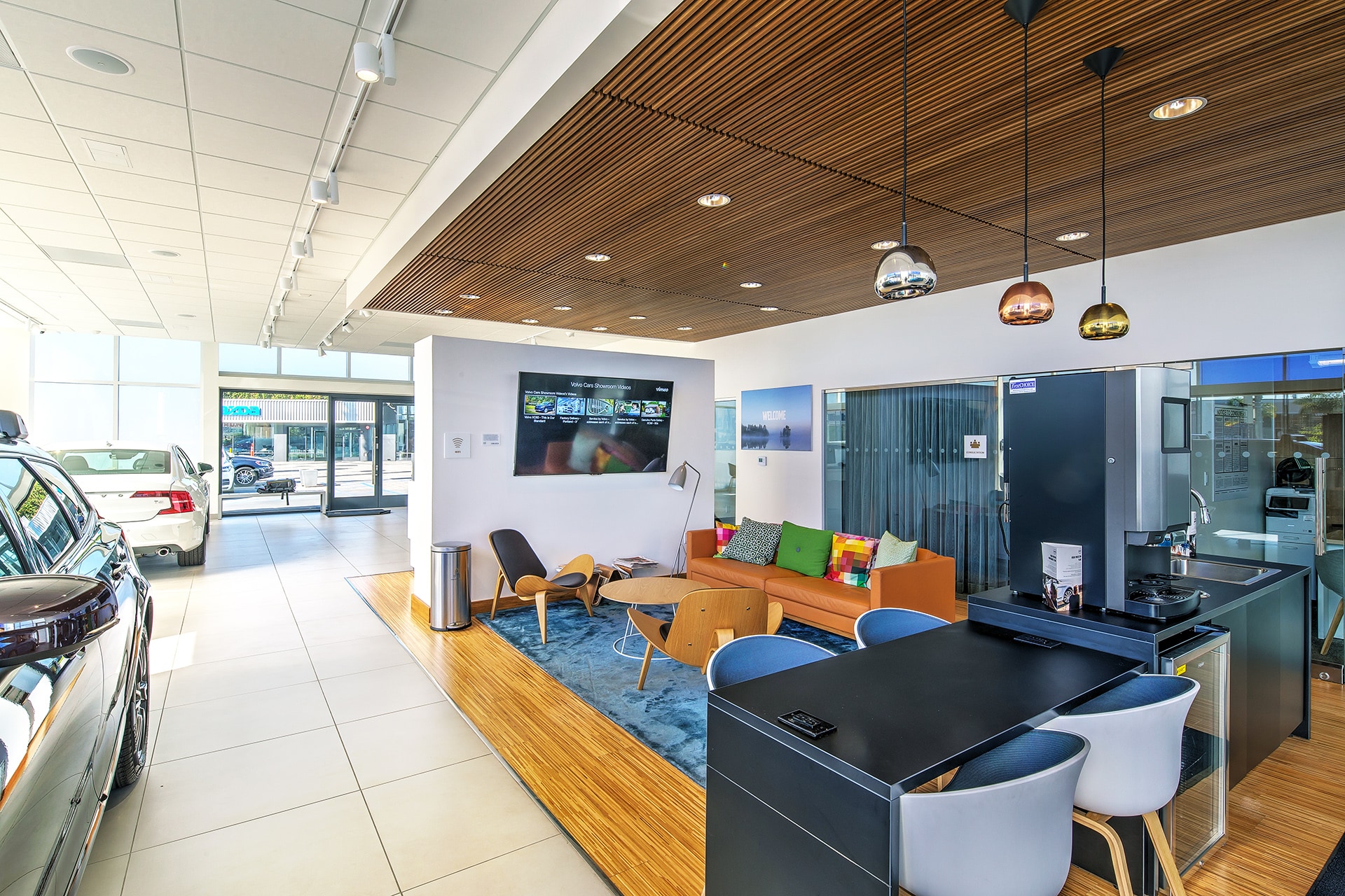Culver City Volvo Cars Interior Lounge 1.jpg Visit our amazing customer lounge in Culver City