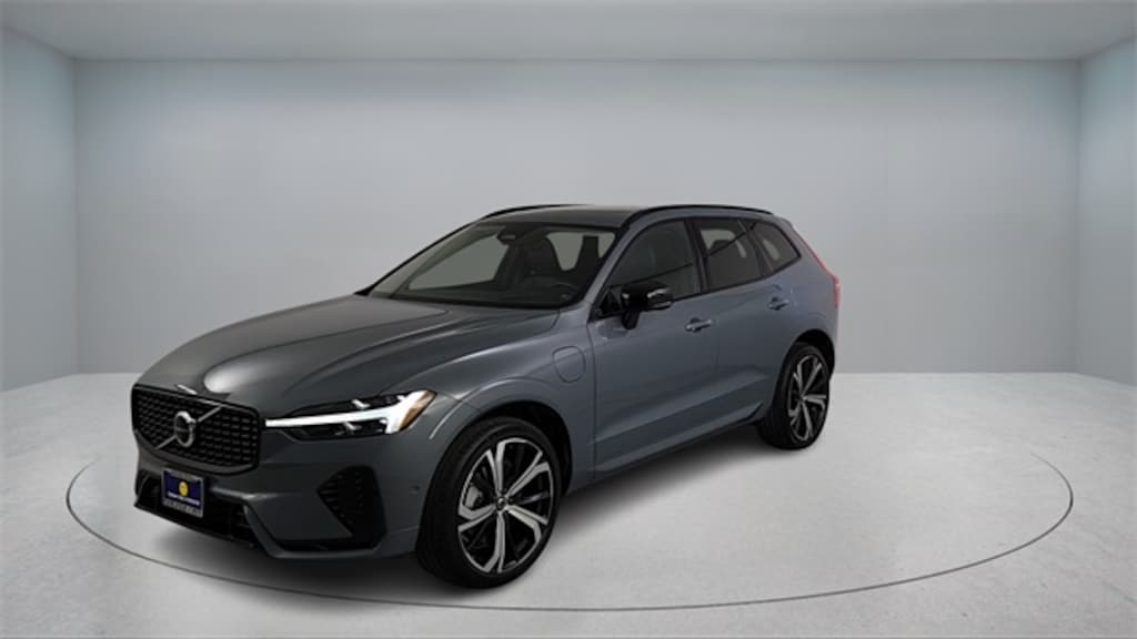Certified 2023 Volvo XC60 Recharge Plug-In Hybrid Ultimate Dark SUV