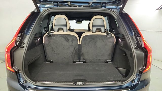 2026 Volvo XC90 Plus - Photo 42