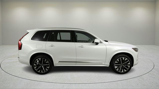 2026 Volvo XC90 B6 Plus 7-Seater photo 2