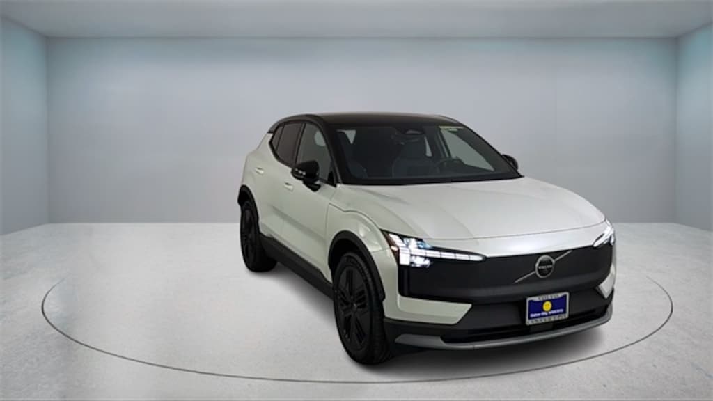 New 2026 Volvo EX30 Twin Motor Cross Country Ultra SUV