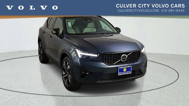 2026 Volvo XC40