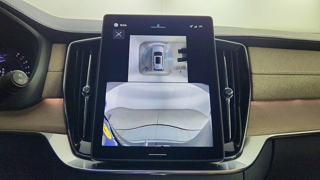 2026 Volvo XC90 Plus - Photo 20