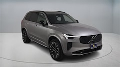 2026 Volvo XC90 B6 Ultra Dark Theme 6-Seater SUV