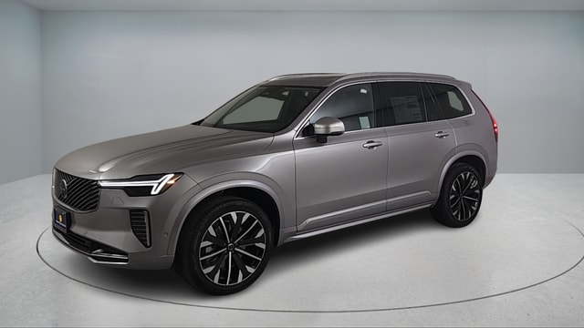 2026 Volvo XC90 B5 Ultra 6-Seater photo 3