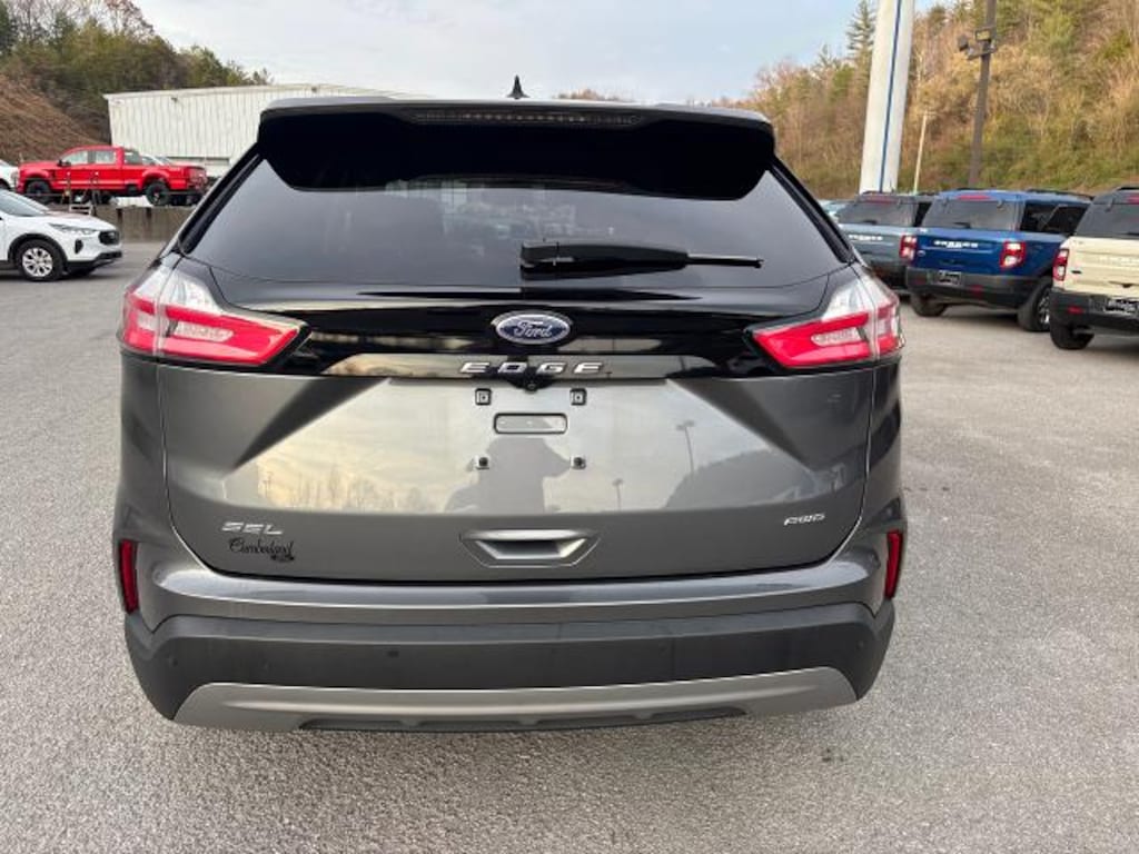 Used 2022 Ford Edge SEL AWD SUV