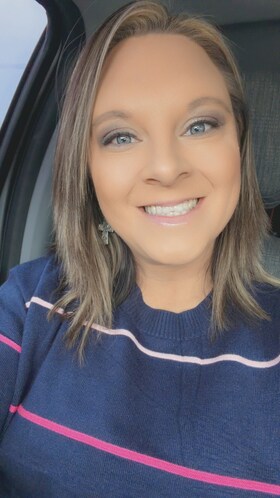 Staff member Shannon Laws from ID_2ae5e4