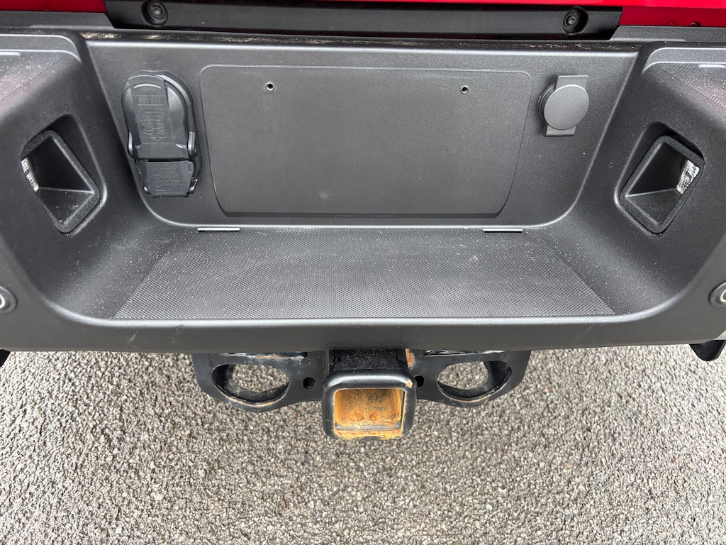 Used 2023 Ford F-250 XLT 4X4 Pickup