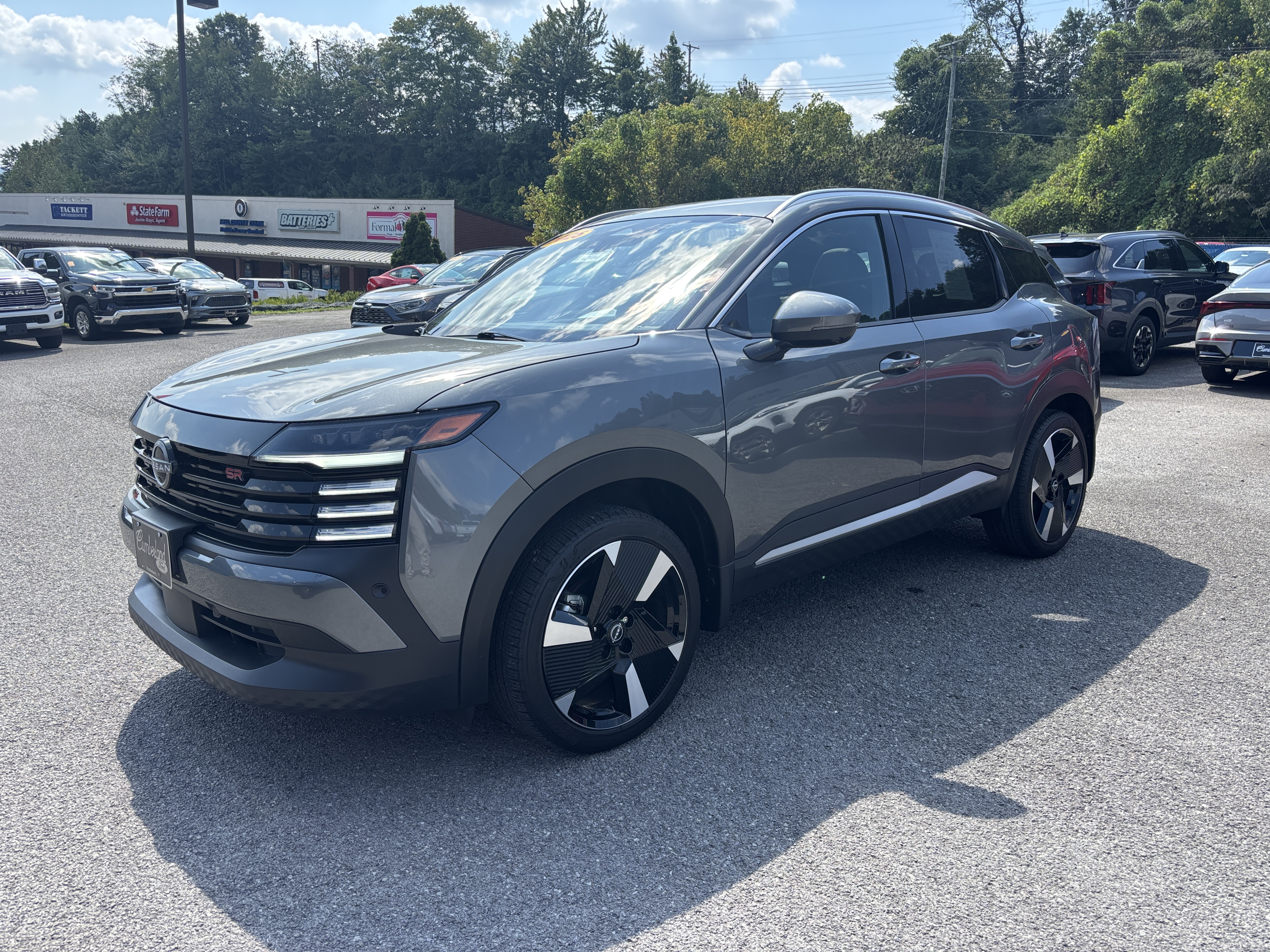 2025 Nissan Kicks