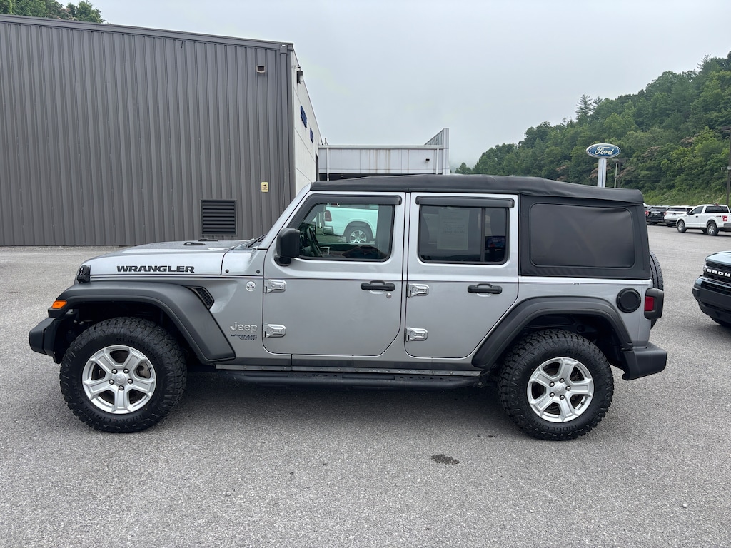 Used 2020 Jeep Wrangler Unlimited Unlimited Sport 4X4 SUV