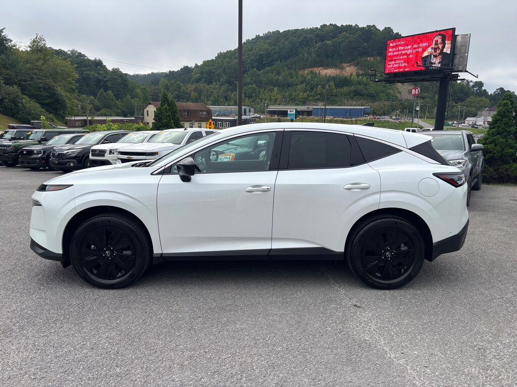 Used 2025 Nissan Murano SV AWD SUV