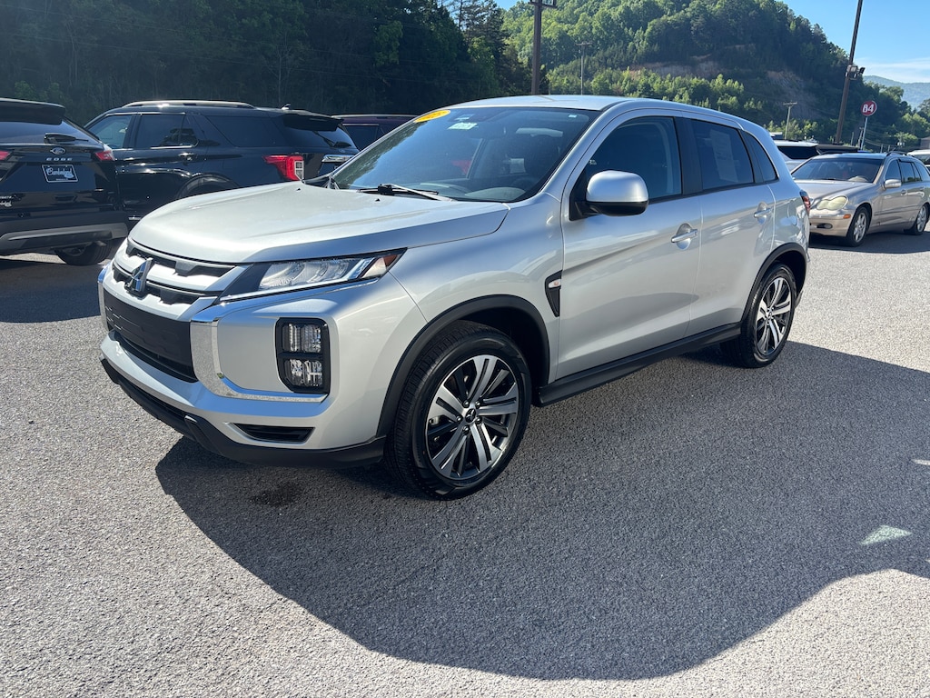Used 2025 Mitsubishi Outlander Sport 2.0 ES AWD SUV
