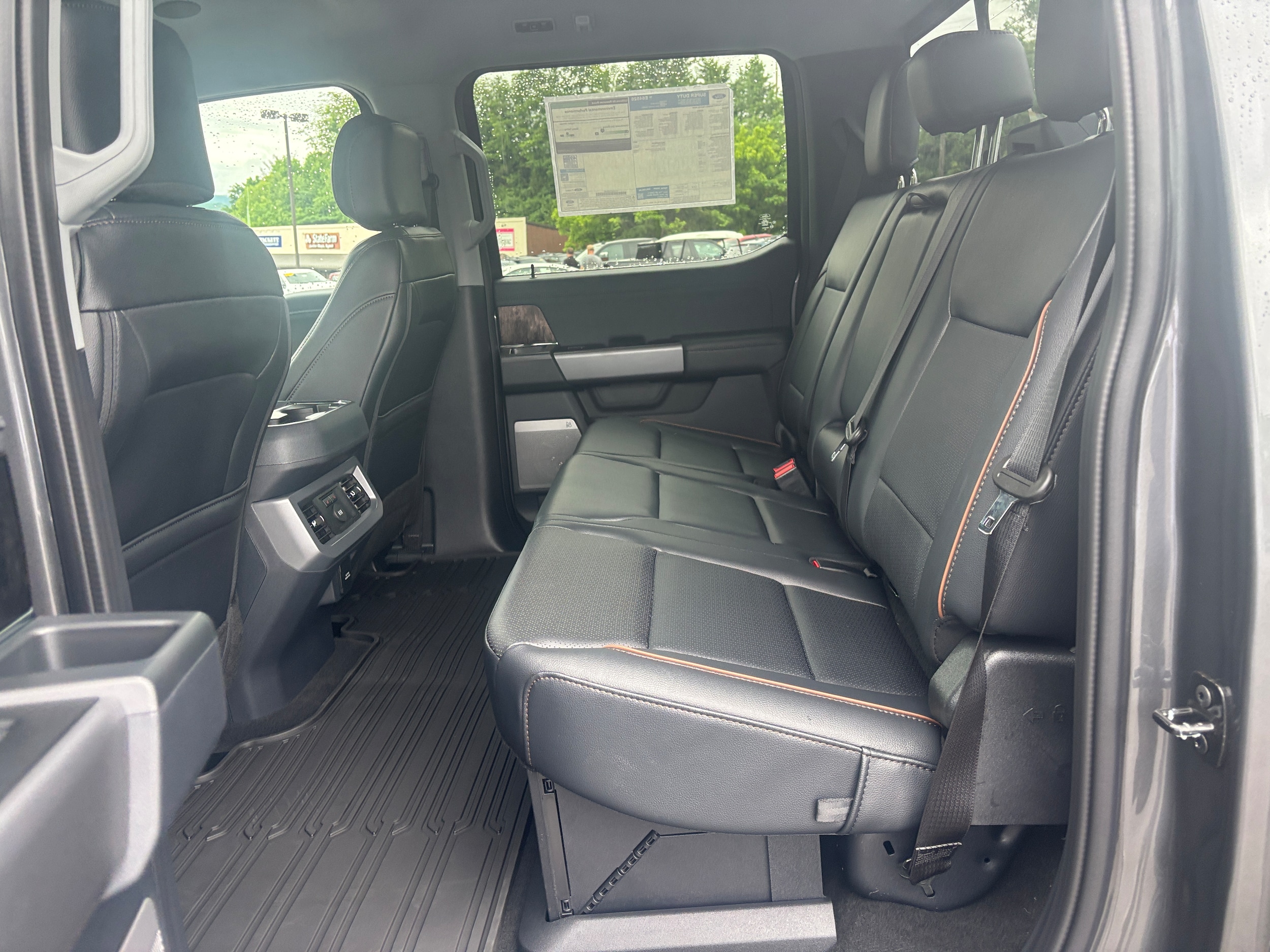 2026 Ford F-250 Super Duty Lariat - Photo 13
