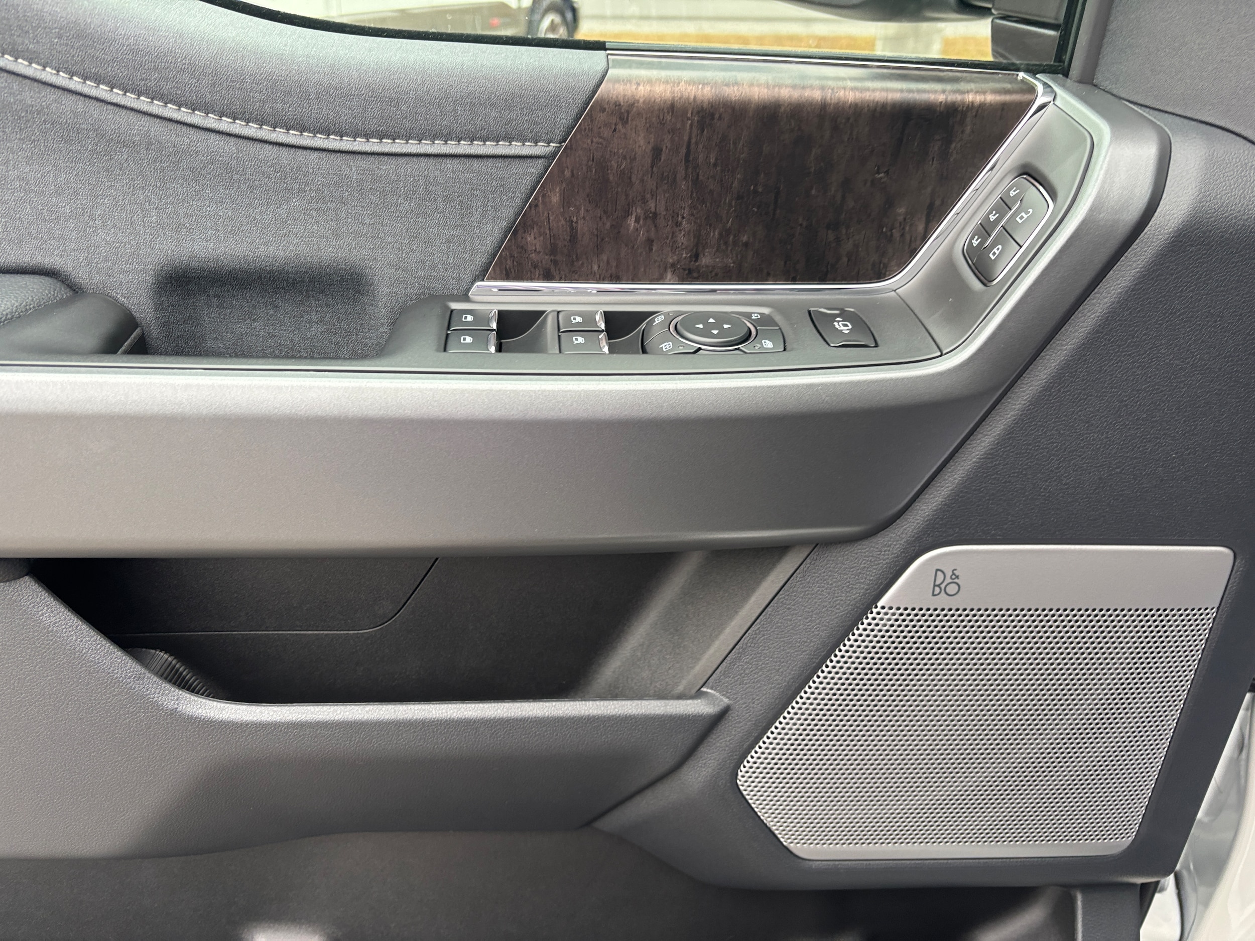 2026 Ford F-250 Super Duty Lariat - Photo 12