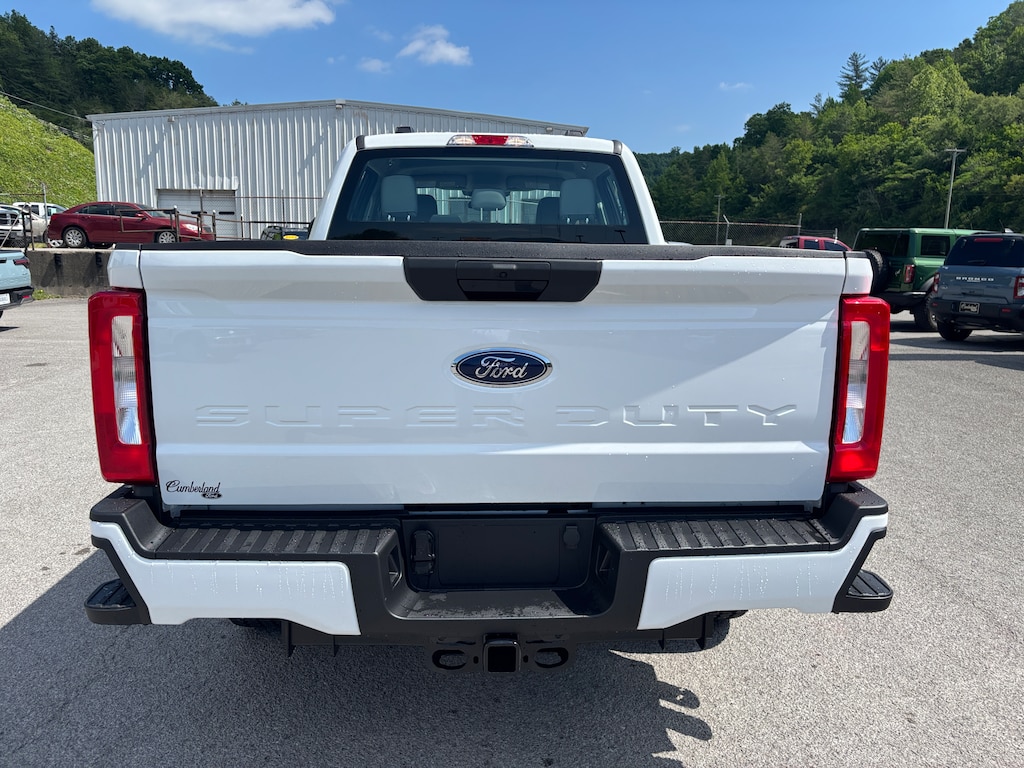 New 2026 Ford Super Duty F-250 Crew Cab STX 4X4 TRUCK