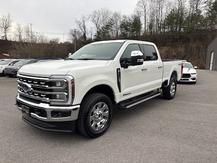 2026 Ford Super Duty Lariat 4X4 TRUCK