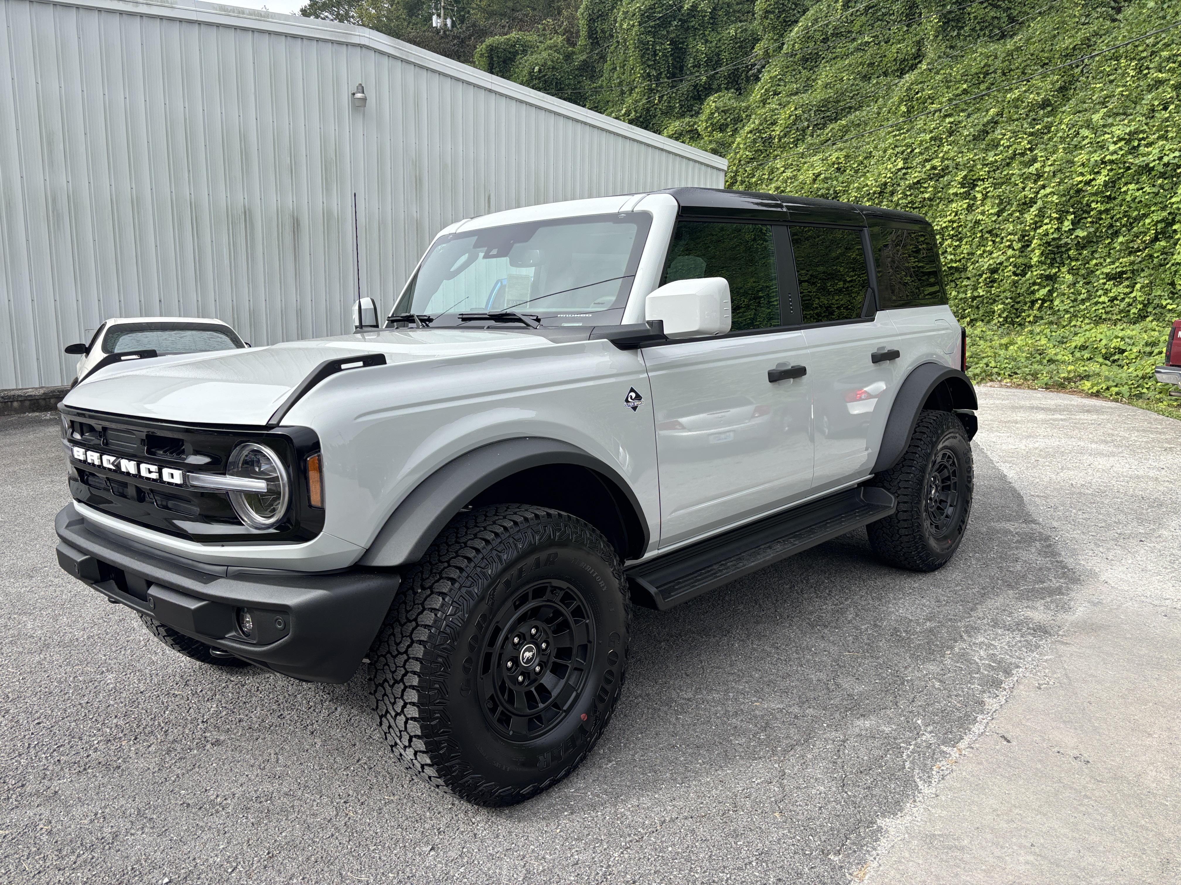 2026 Ford Bronco Outer Banks 4X4 SUV