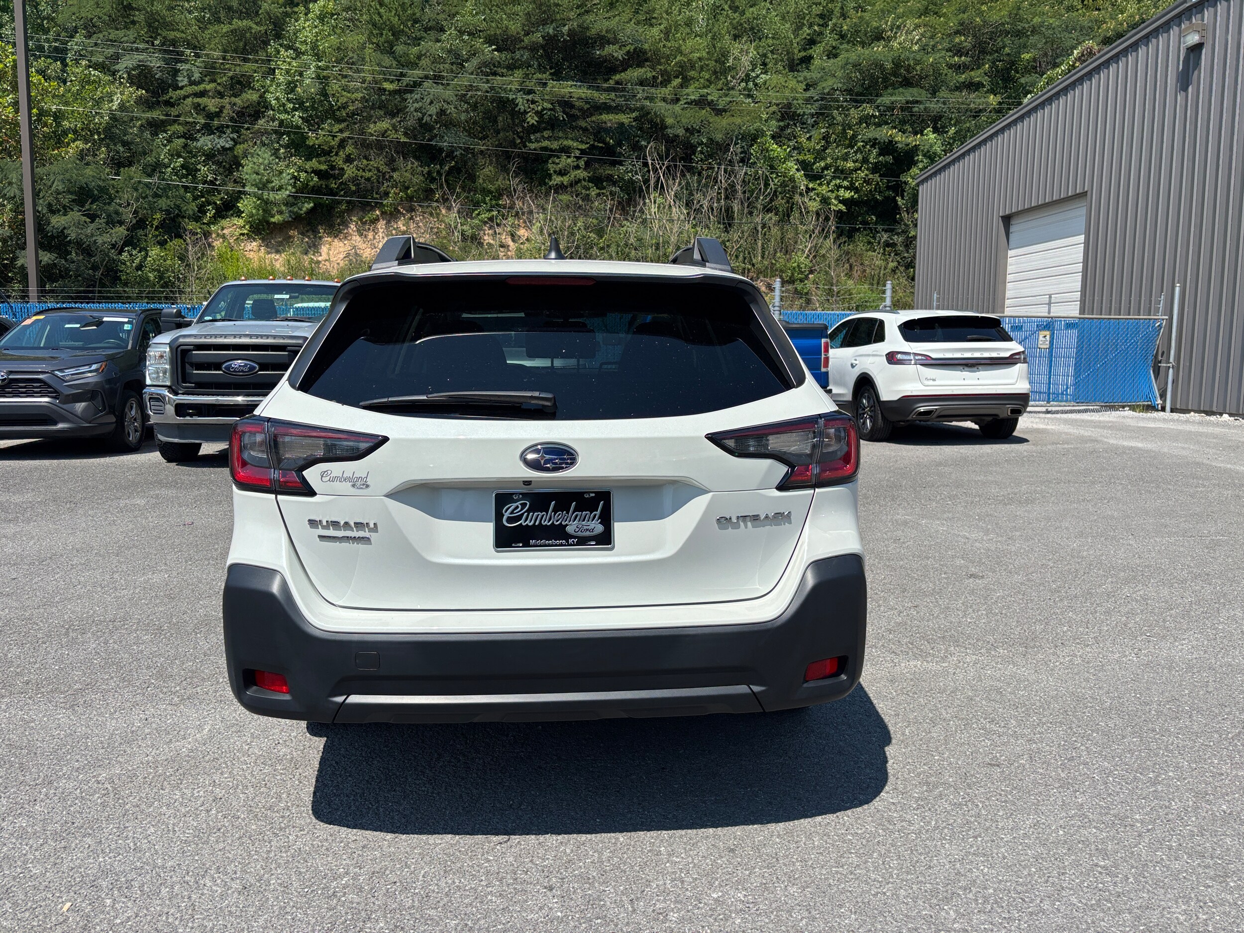 2024 Subaru Outback Premium photo 3