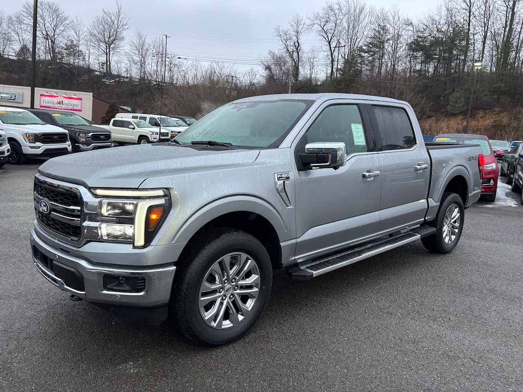New 2025 Ford F-150 Lariat 4X4 TRUCK
