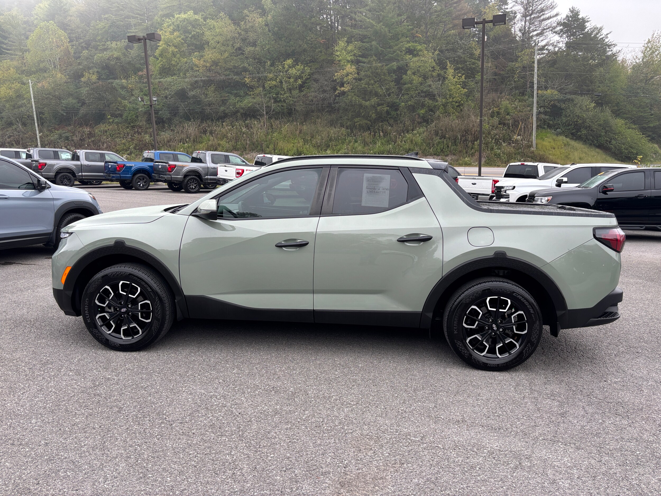 2023 Hyundai Santa Cruz SEL photo 2