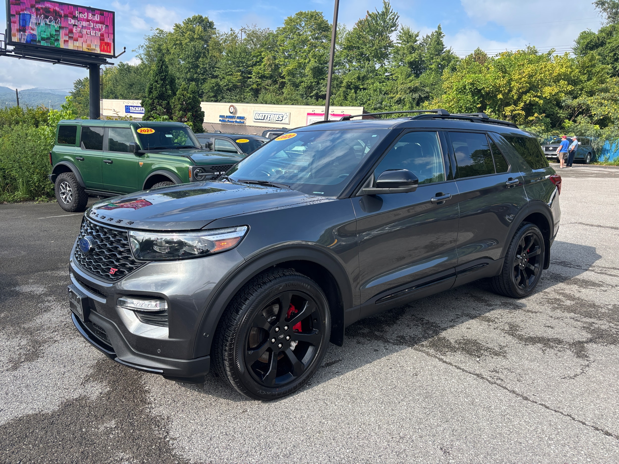 2020 Ford Explorer