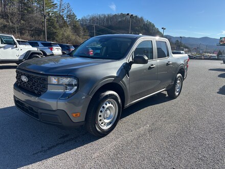 2025 Ford Maverick XL AWD TRUCK