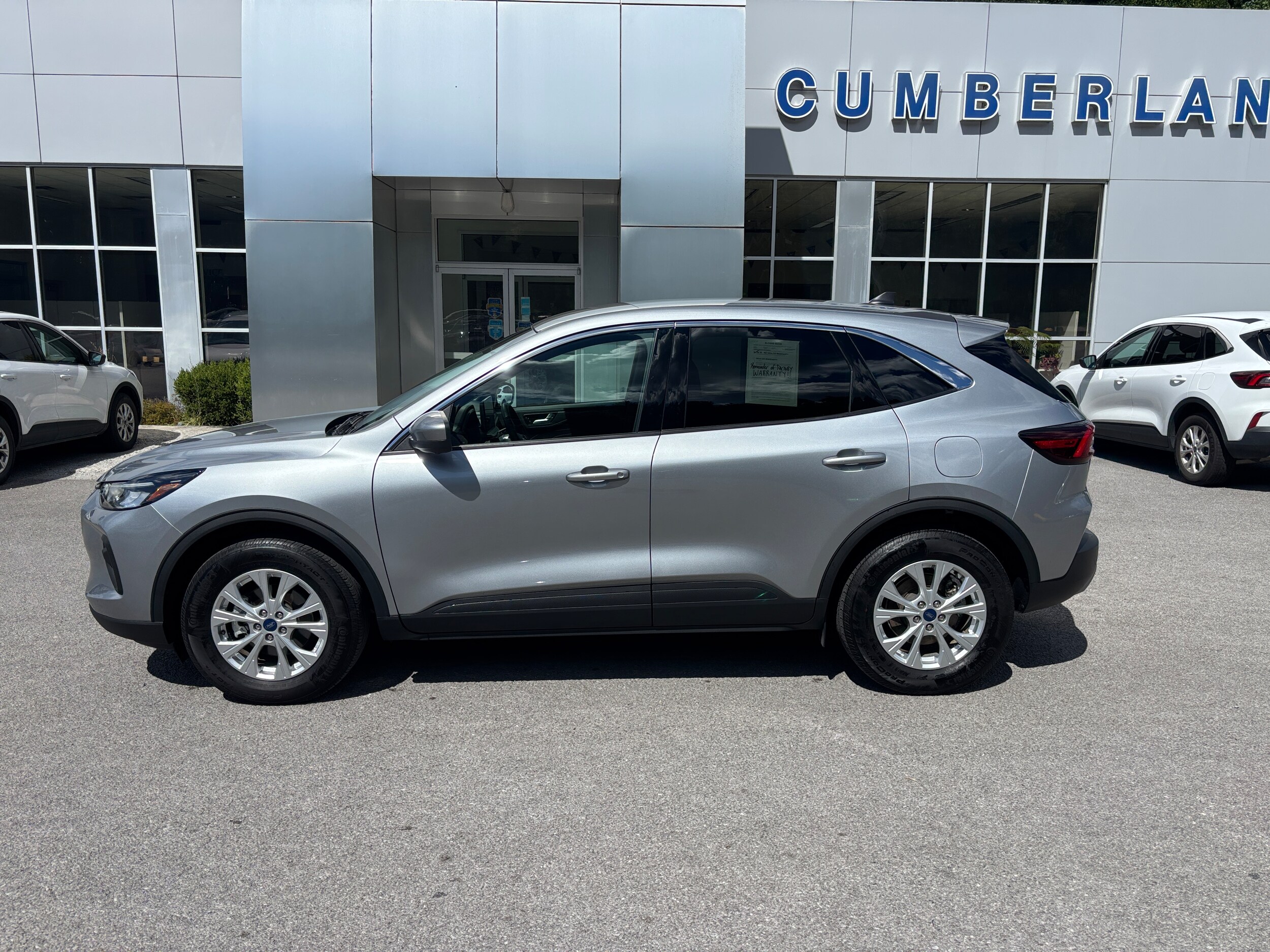 2023 Ford Escape Active photo 2