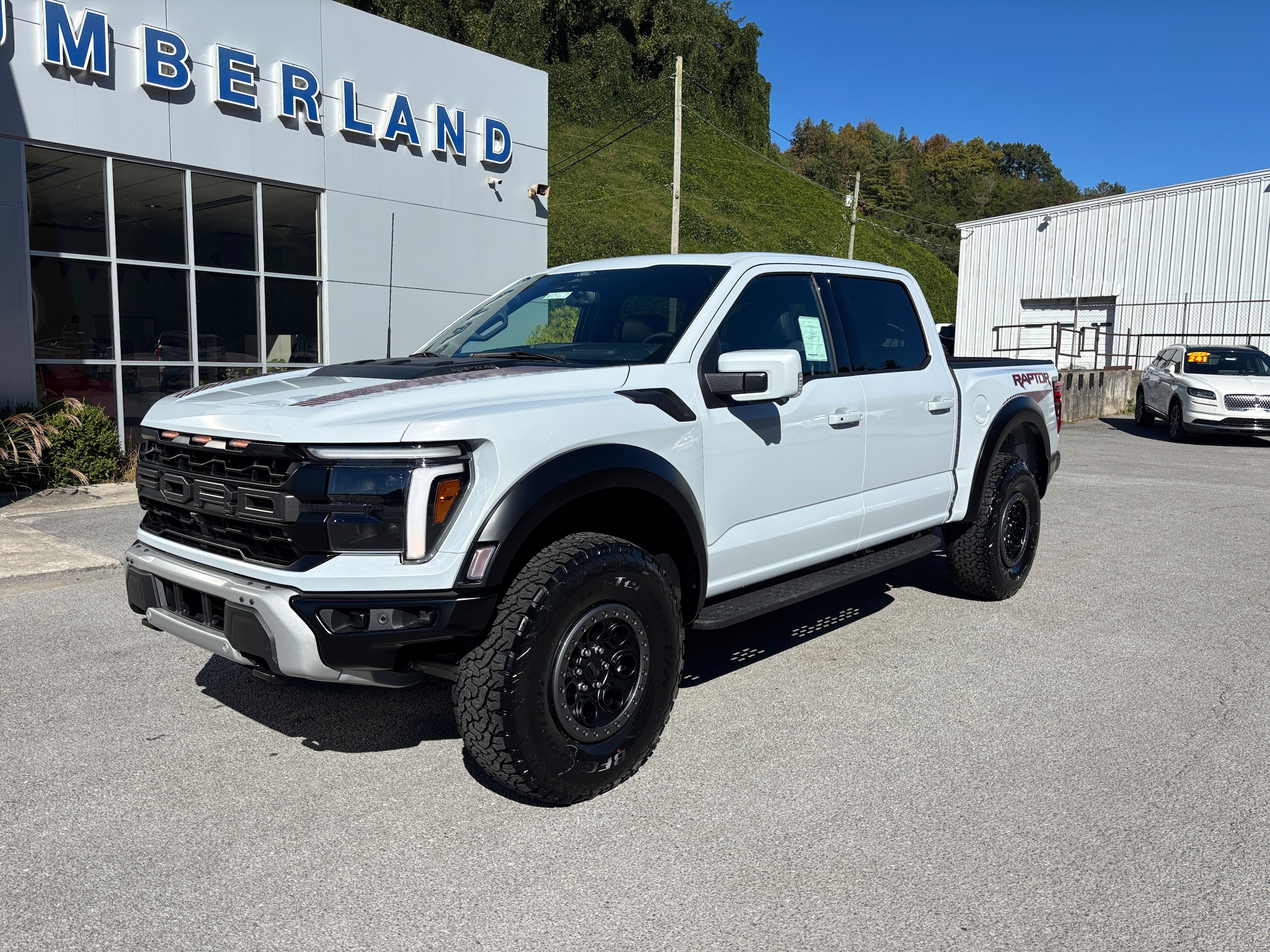 2025 Ford F-150 Raptor's photo