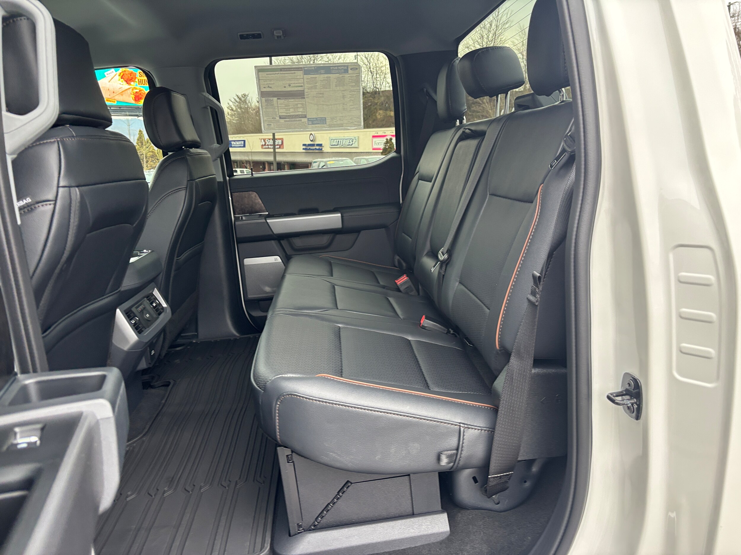 2026 Ford F-250 Super Duty Lariat - Photo 14