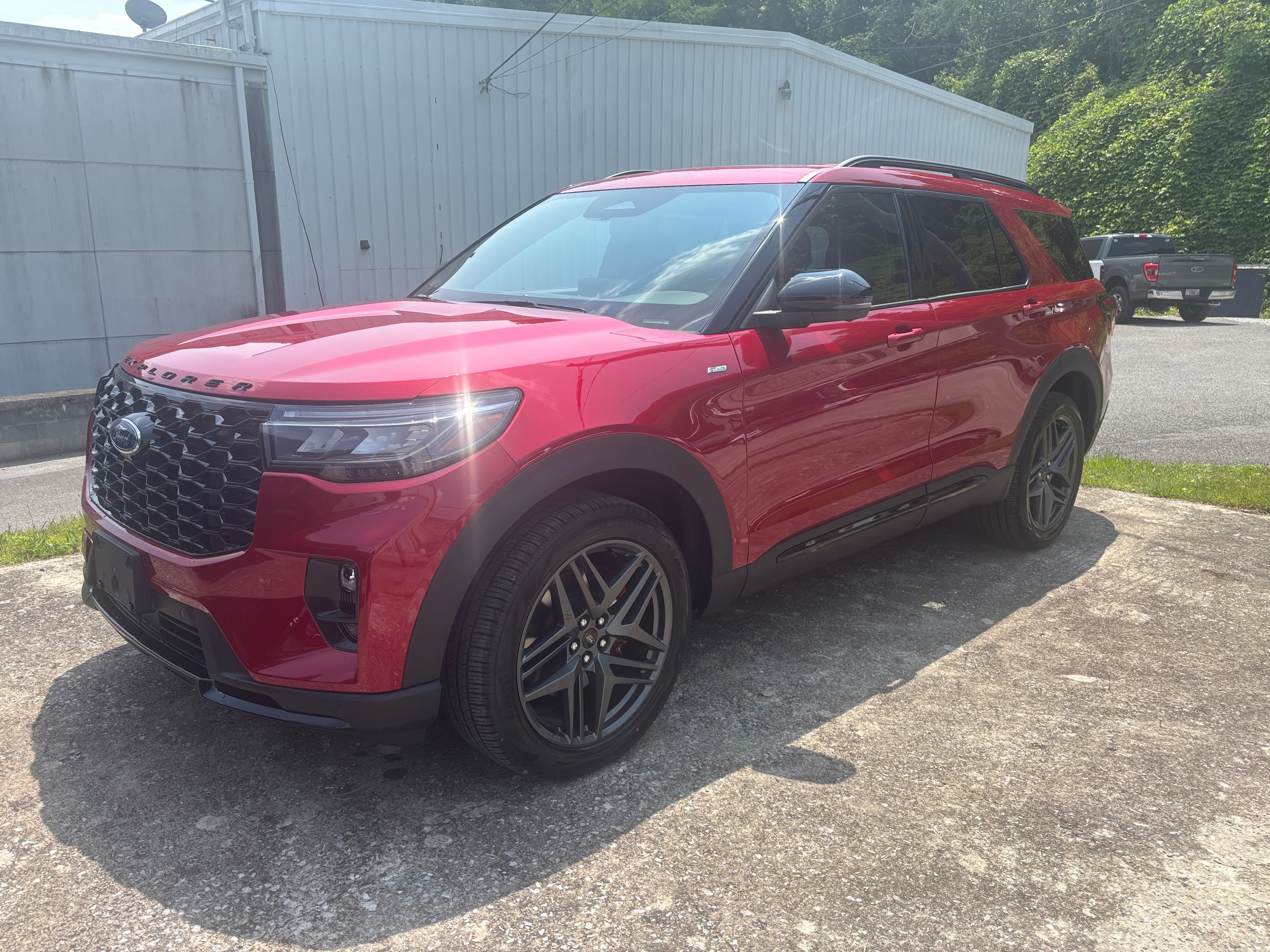 2025 Ford Explorer ST-Line 4X4