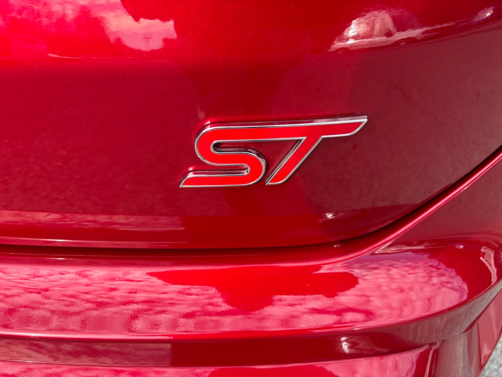 Used 2022 Ford Edge ST AWD SUV