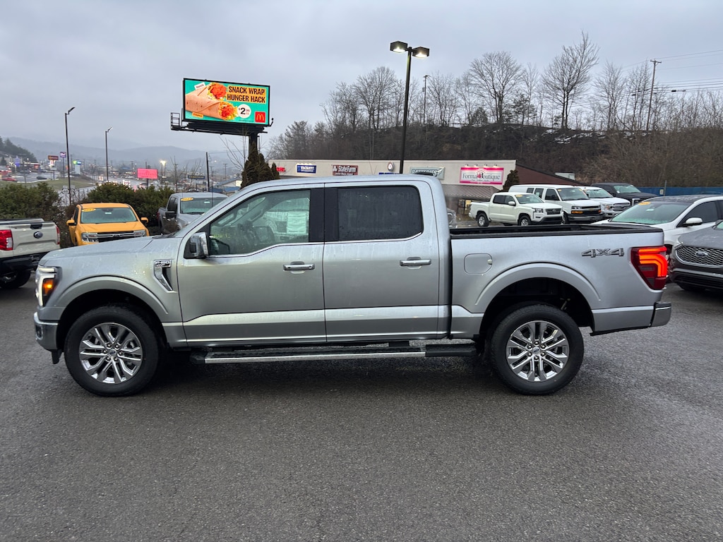 New 2025 Ford F-150 Lariat 4X4 TRUCK