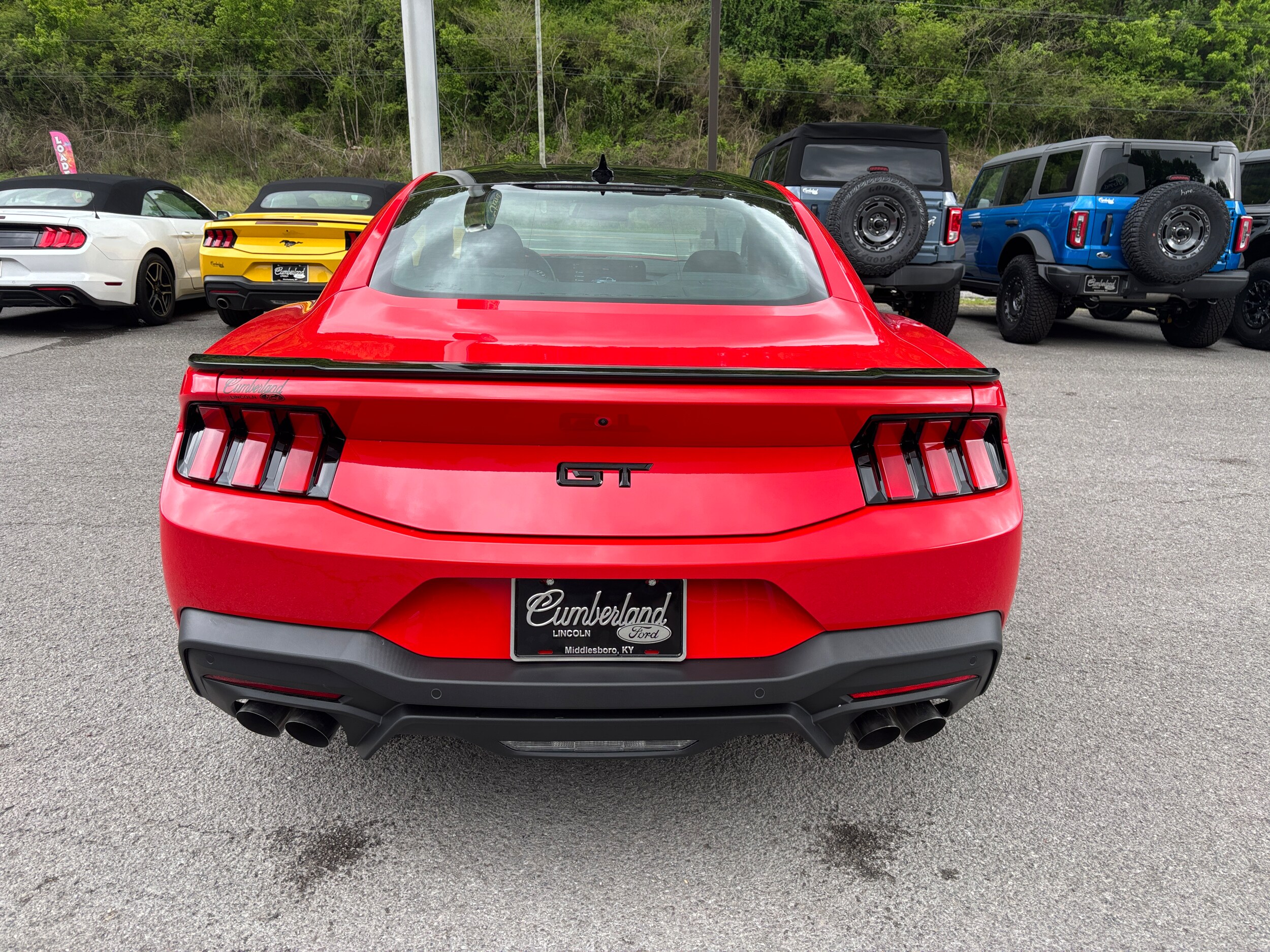 2025 Ford Mustang GT Premium photo 3