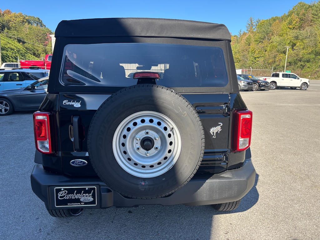 New 2025 Ford Bronco Base 4X4 SUV
