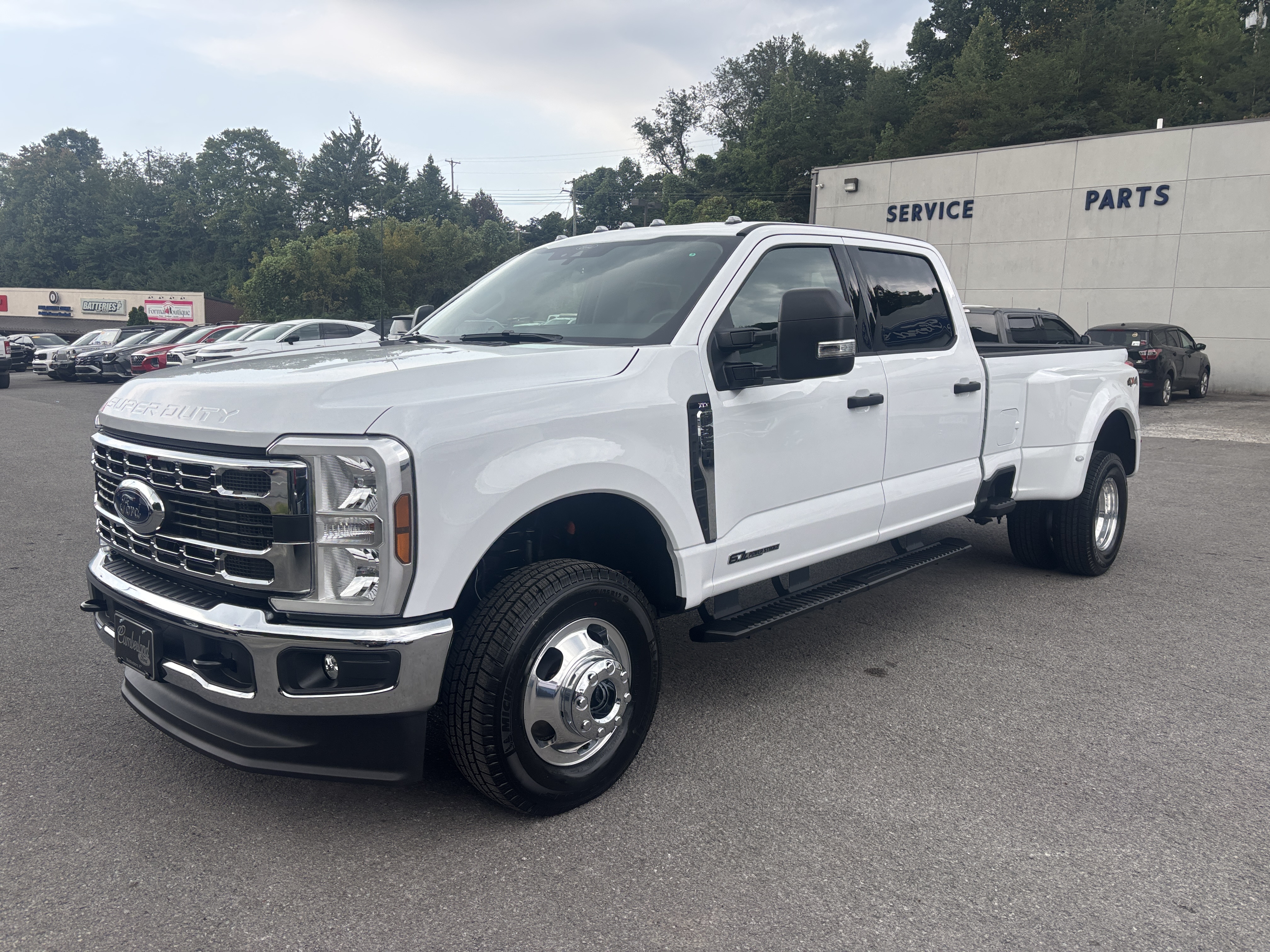 2026 Ford Super Duty F-350 XLT DRW 4X4 TRUCK