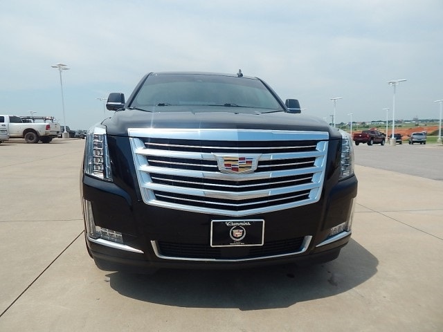 Used 2019 Cadillac Escalade Platinum with VIN 1GYS4DKJXKR284515 for sale in Weatherford, OK